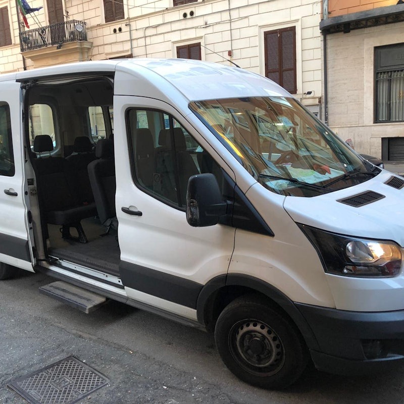 Minivan Transfer from Fiumicino Airport to Your Hotel